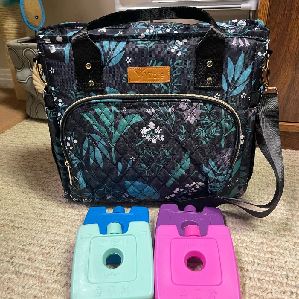Yitote Black and Green Floral Insulated Lunch Bag
